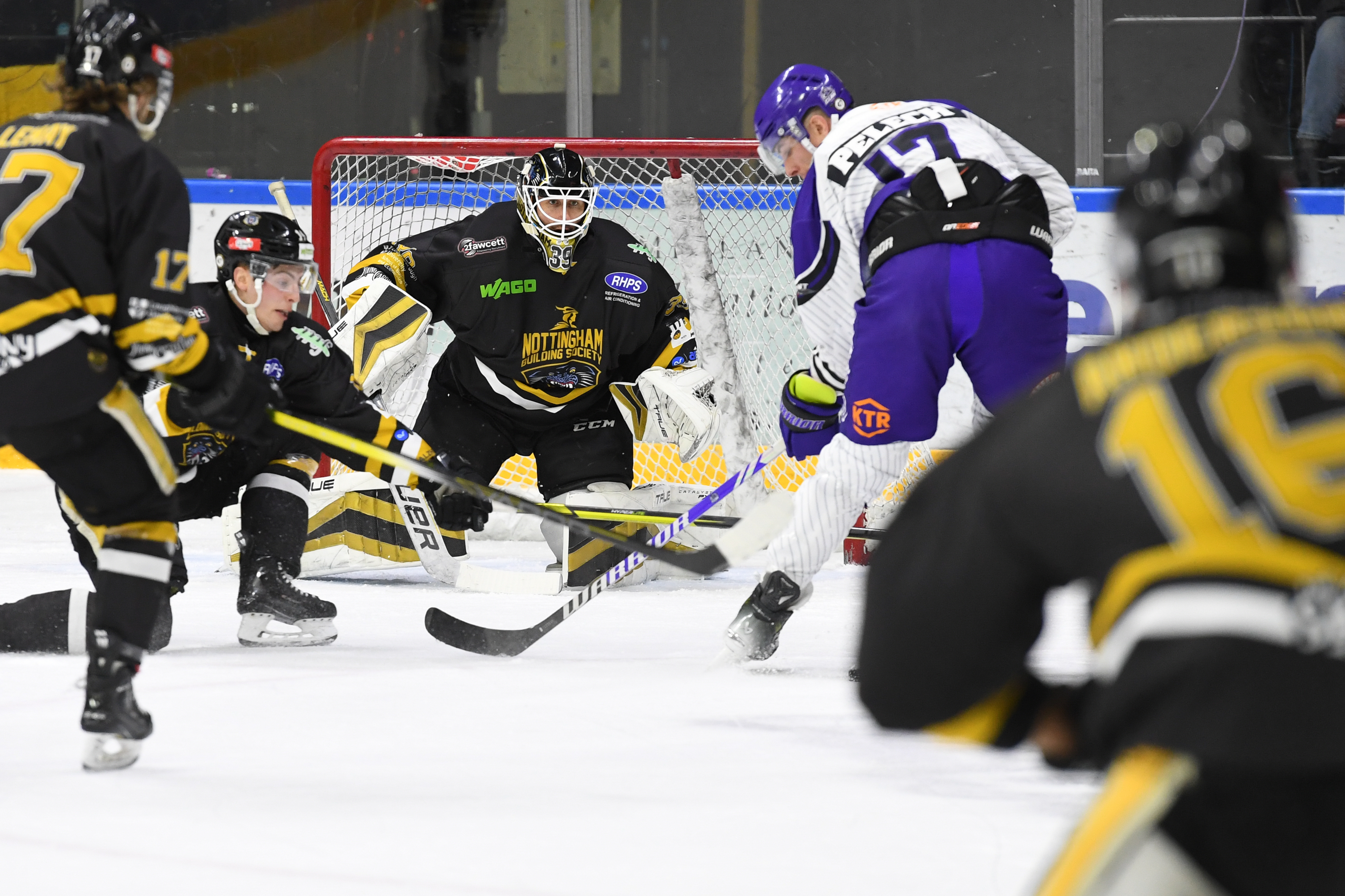 1ST APRIL: PANTHERS 2-3 CLAN Top Image