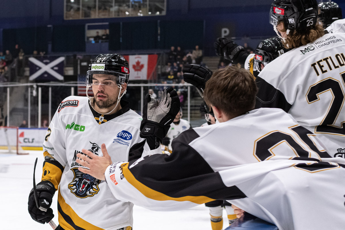 MATCHDAY PREVIEW: PANTHERS TRAVEL TO GLASGOW Top Image