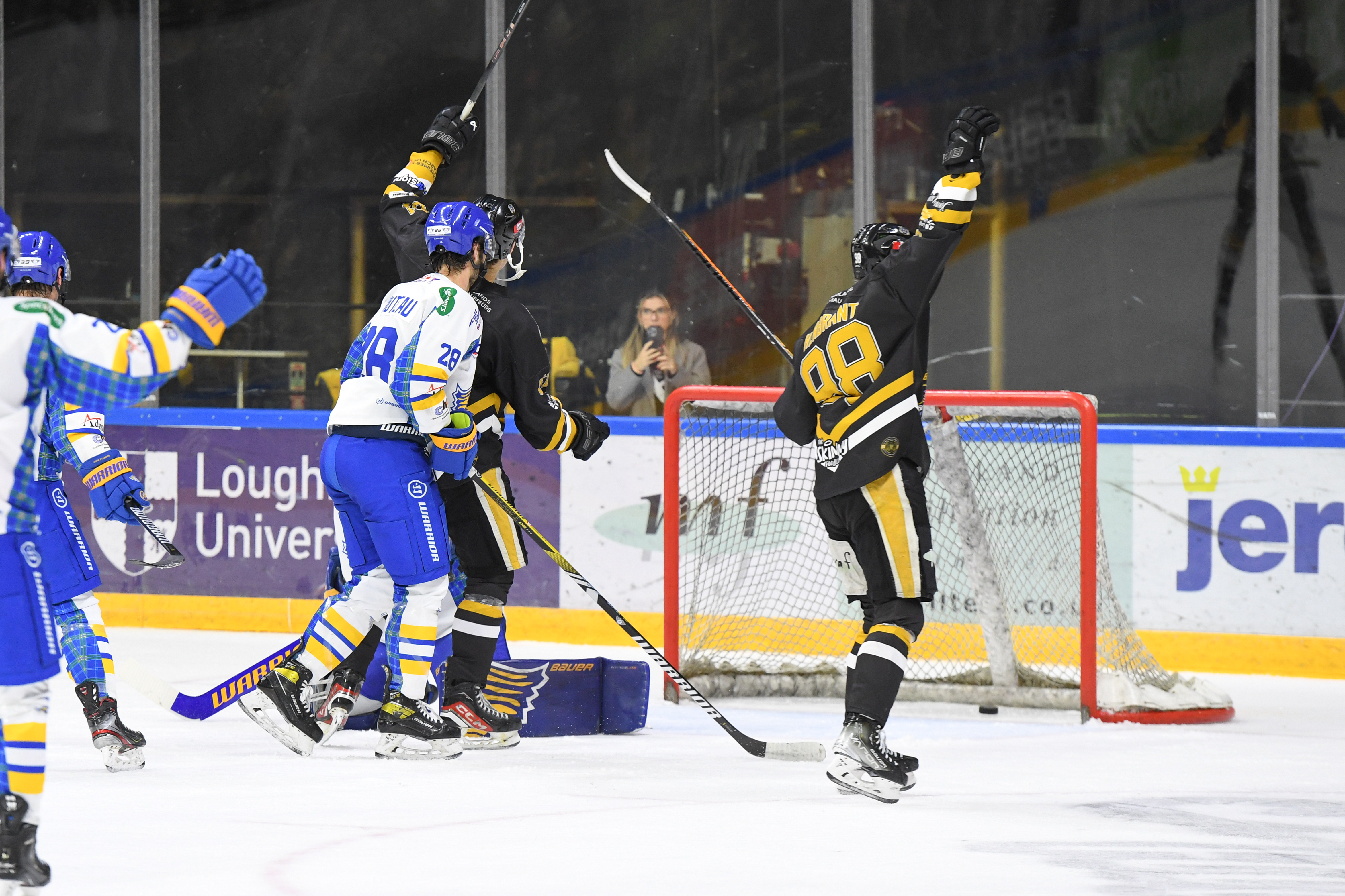 MATCH REPORT: PANTHERS 4-2 FIFE Top Image
