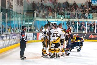 PANTHERS AND FLAMES MEET IN GUILDFORD TONIGHT