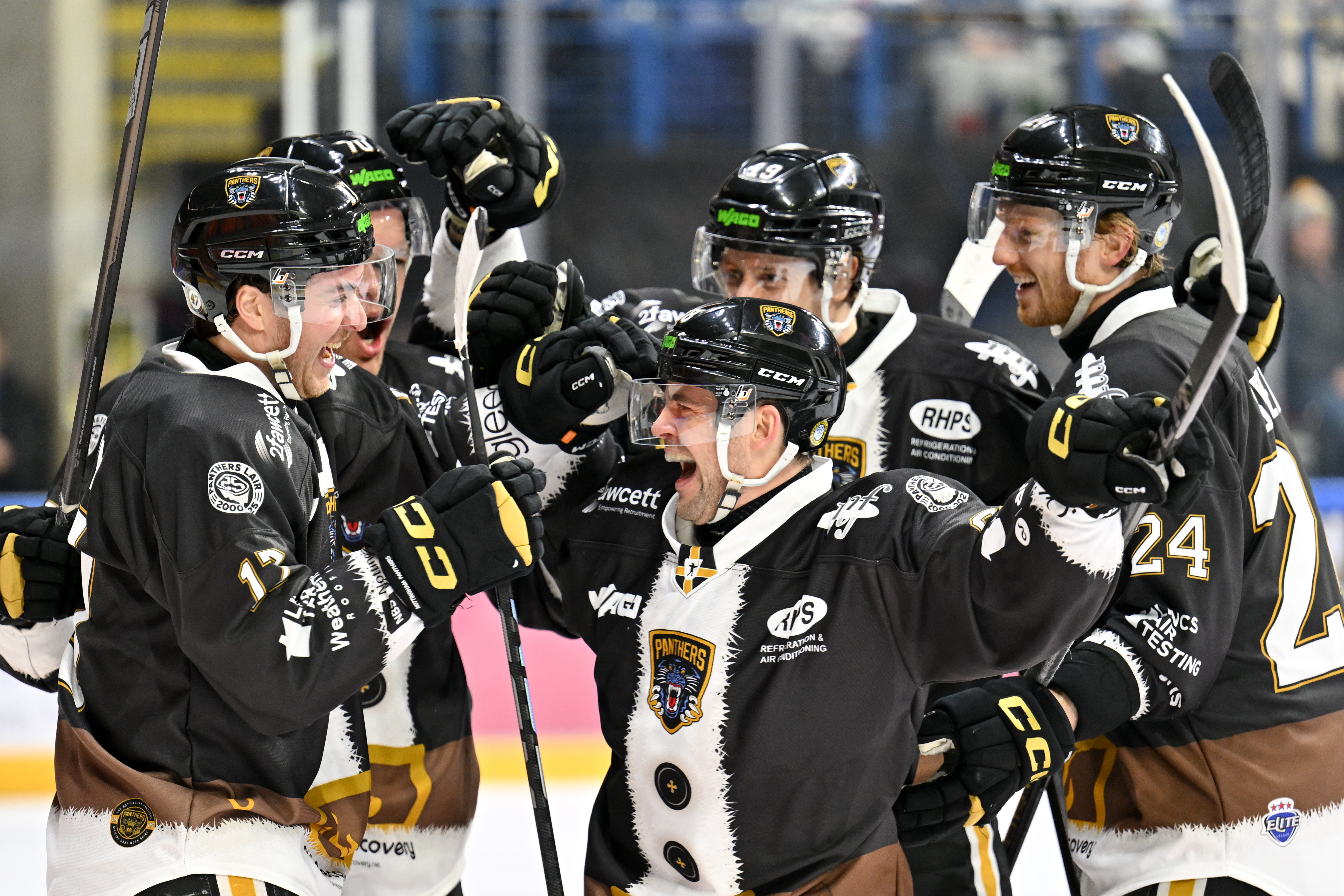 BLAZE SOLD-OUT AND TICKETS SELLING FAST FOR VISIT OF CLAN Top Image
