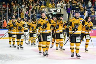 PLAYOFF FEVER IN NOTTINGHAM