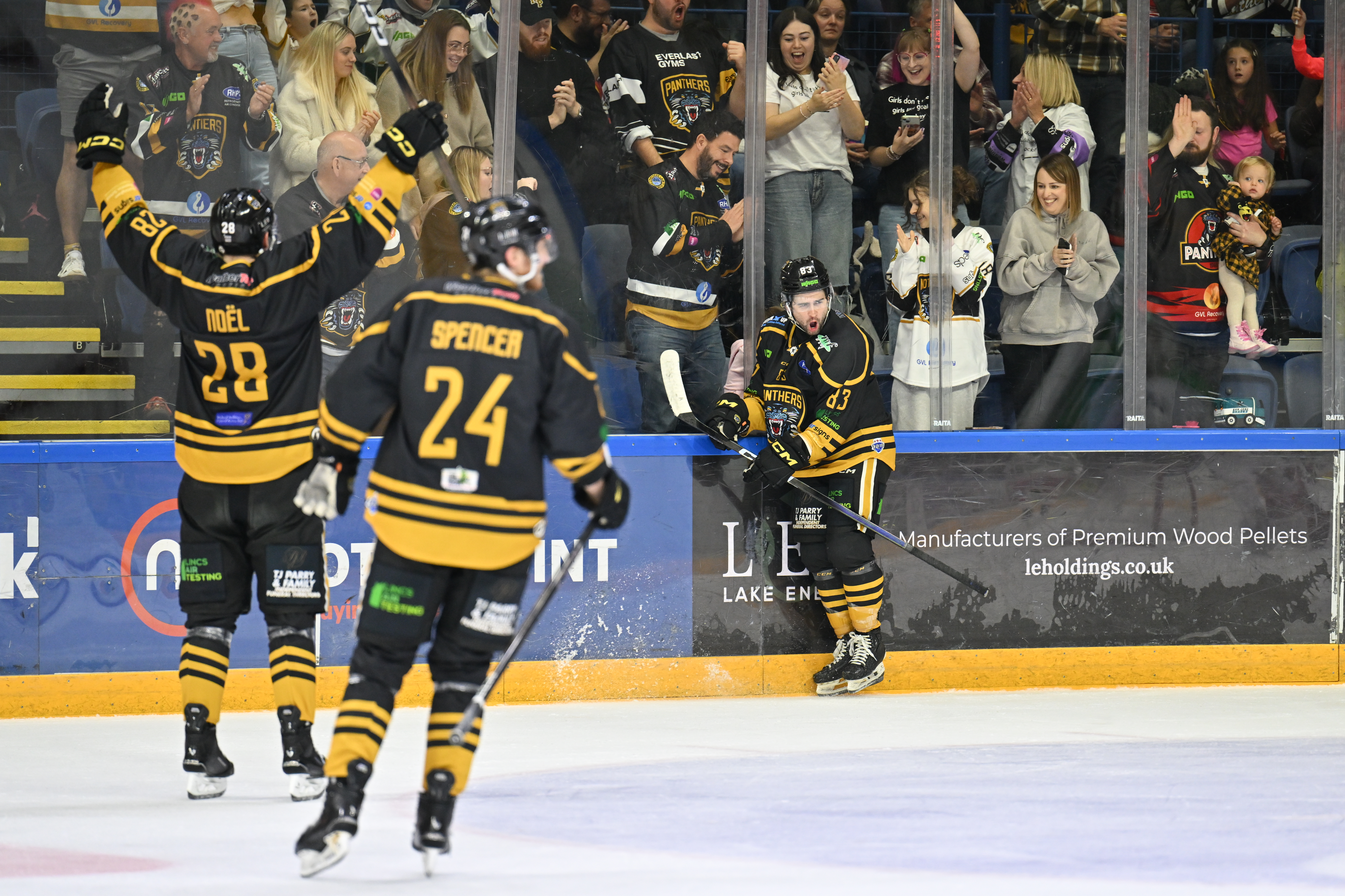 TWO GAMES ON THE ROAD BEFORE DUNDEE AT HOME ON SUNDAY Top Image