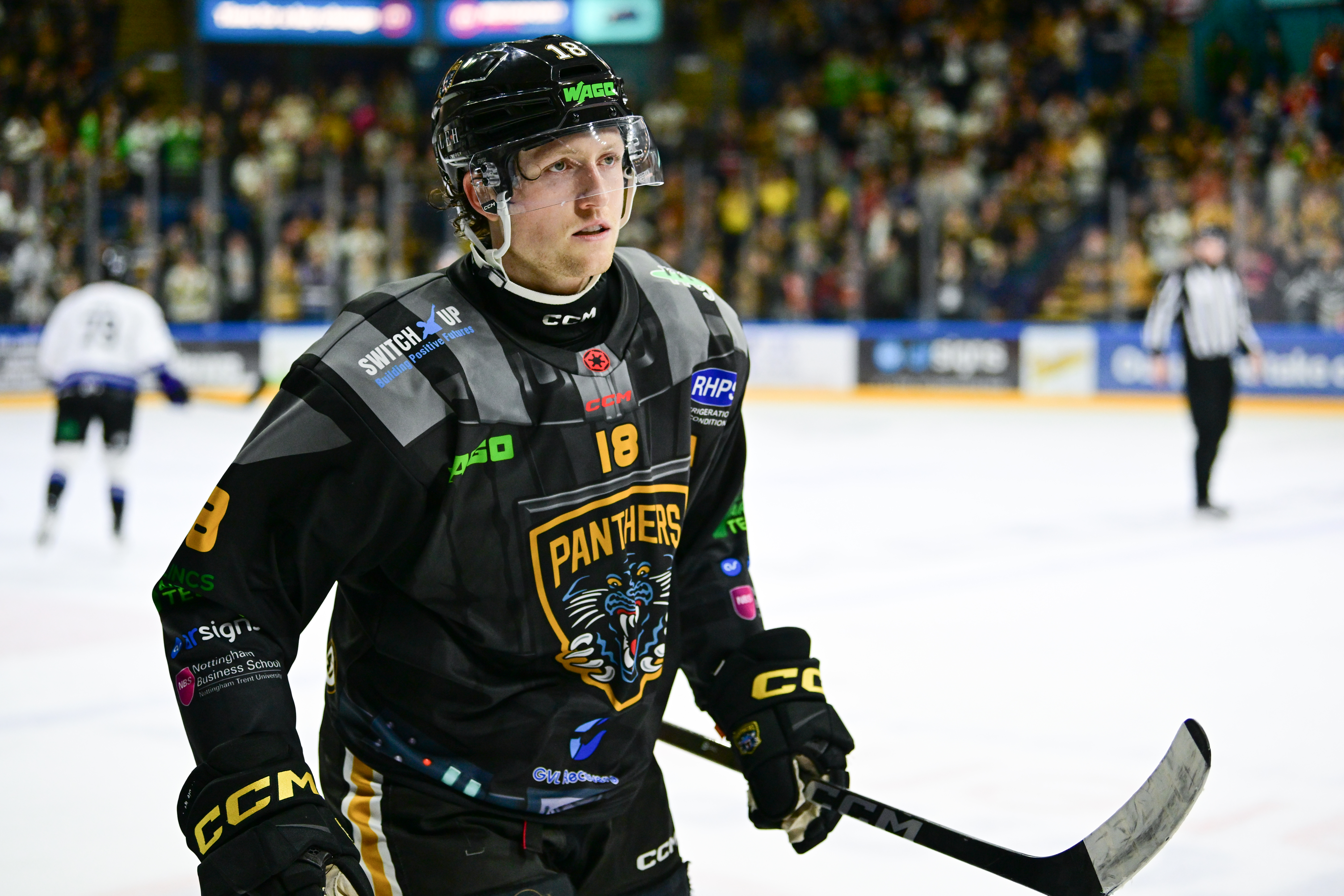 FOSSIER RETURNS TO NOTTINGHAM WITH TEAM Top Image