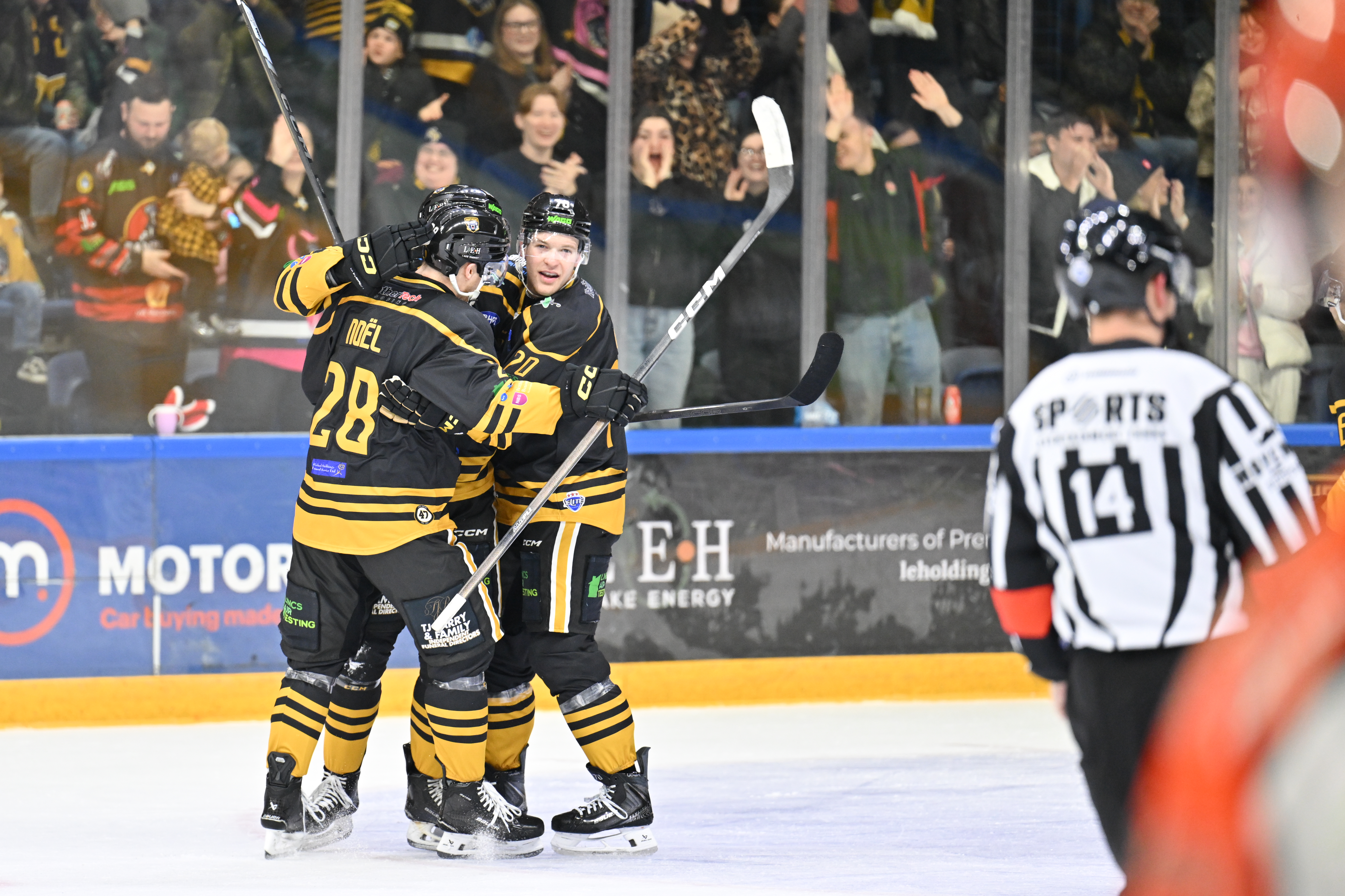 TICKETS ON SALE FOR SEMI-FINAL AGAINST STEELERS Top Image