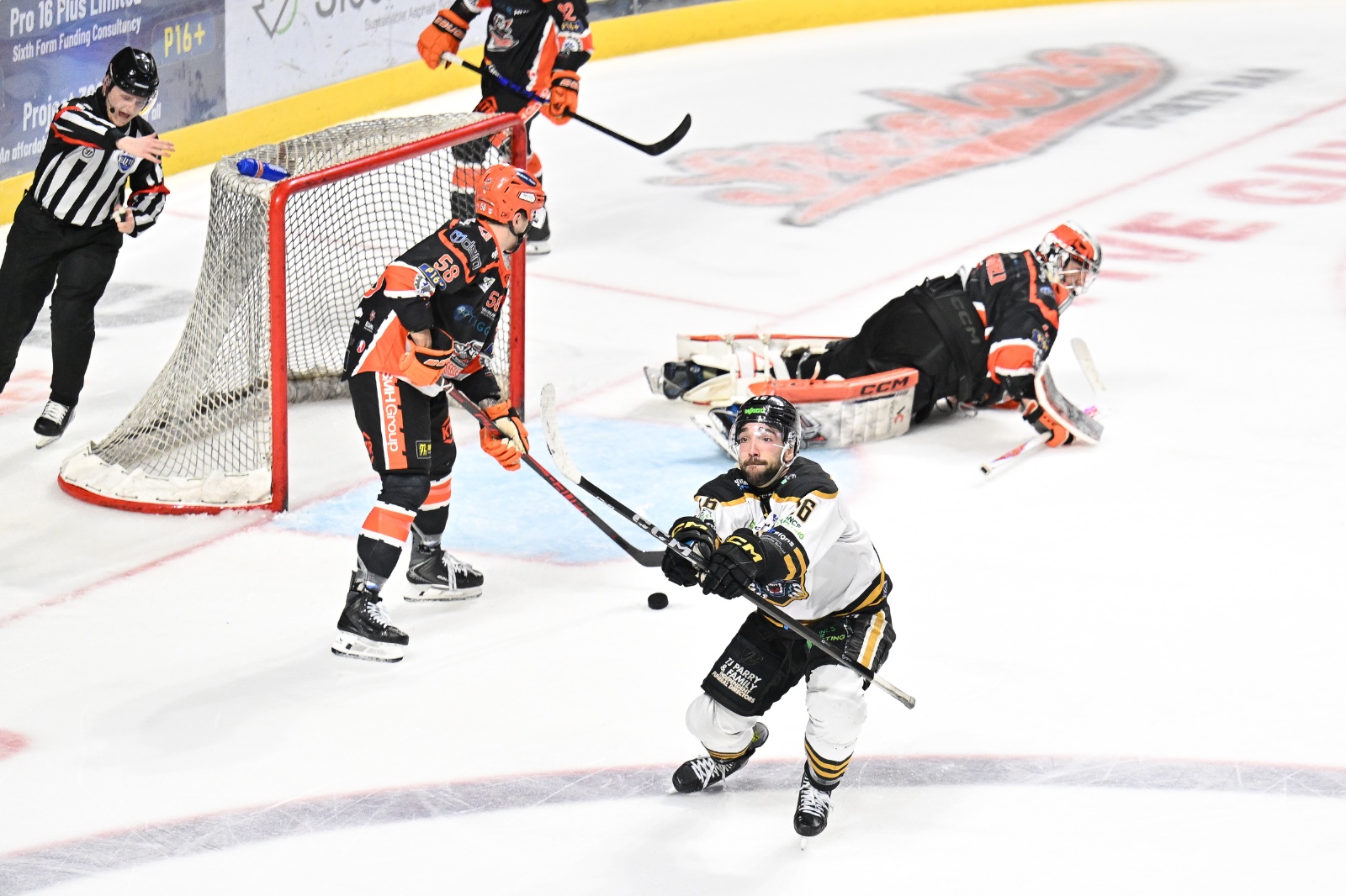 INTERVIEWS: PANTHERS BOOK SPOT IN CUP FINAL Top Image