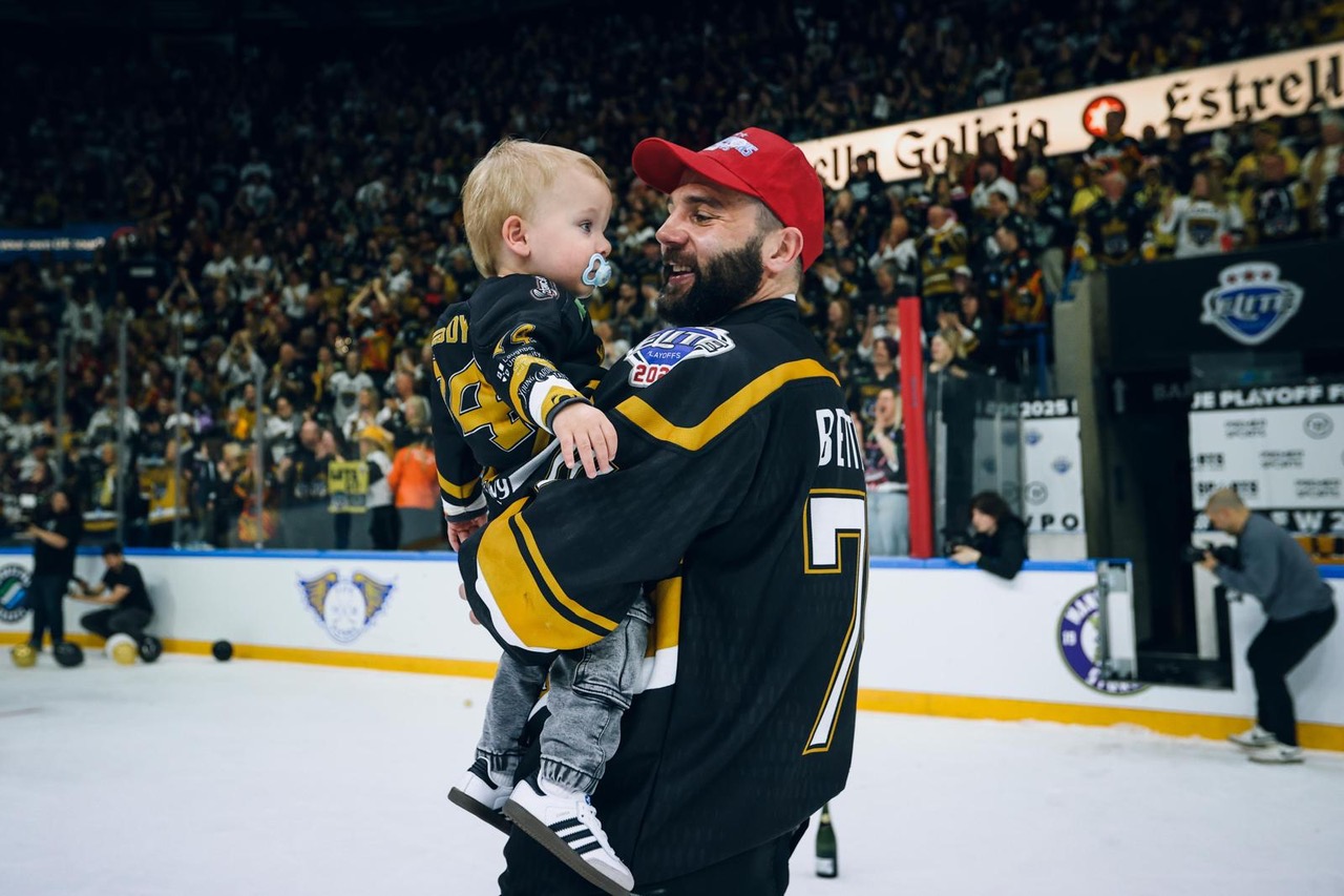 PODCAST: D-MEN CONTRIBUTIONS, OLLIE CHAT AND PREVIEW Top Image