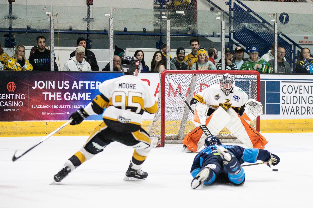 ELITE LEAGUE: BLAZE 2-1 PANTHERS Top Image