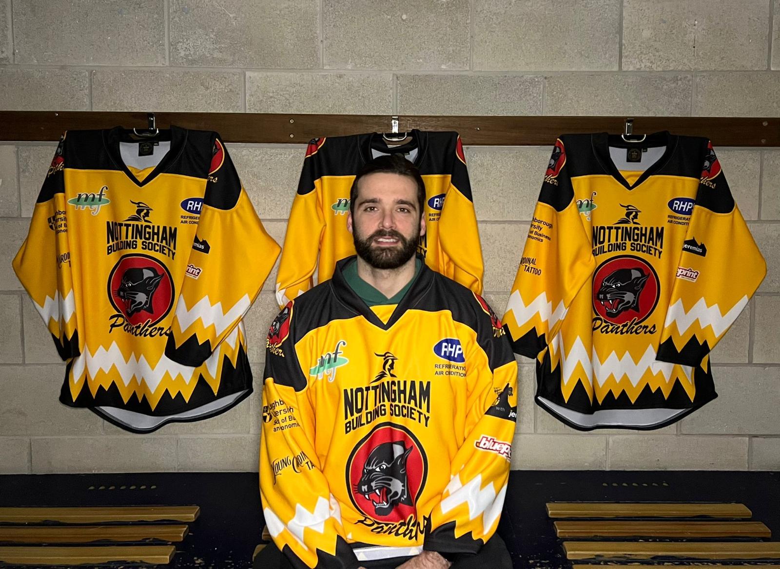REVERSE RETRO JERSEY UNVEIL Top Image