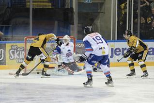 ON-THE-ROAD TO SCOTLAND TO FACE DUNDEE TONIGHT